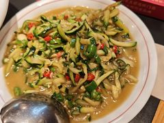 -陈厨老味·老派郴州菜(宜章店)