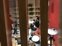 -IN-SHOW音秀音乐艺术中心 架子鼓钢琴(大宁校区)