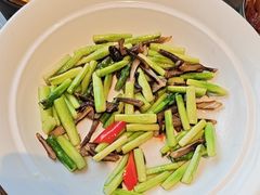 -鸽子侯·家宴·平价海鲜(绿地店)