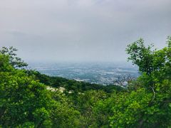 -鬼笑石后山停车场