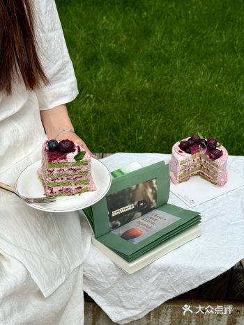 吃到今年的第一个杨梅蛋糕