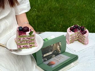 吃到今年的第一个杨梅蛋糕