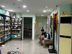 -佳雯宠物医院·皮肤科·内外科(春晓路分院)