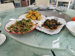 -福园东北菜饺子铁锅炖