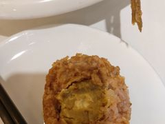 蛋黄狮子头-金春禧(世茂国际广场店)