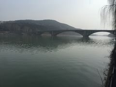 -龙门石窟-停车场