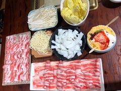 -东巴婆婆云南鱼豆花火锅(大东门店)