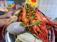 -四囍码头海鲜烧烤自助火锅(外滩南京东路悦荟广场店)
