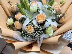 -亭亭鲜花店(中山北路店)