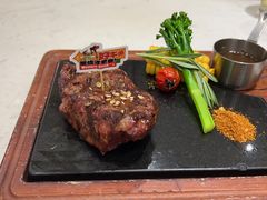 -西语炭烧牛排·西厨(滨湖万科里店)