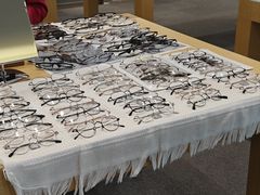 -Eziwish眼镜·蔡司授权店