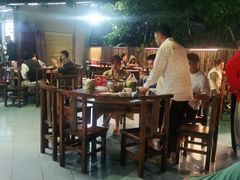 露天位-琼大师东方烤乳猪(亚特兰蒂斯店)