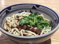 大同小炖肉面-老九圆山西面馆(CBD店)