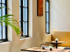 -Fridi Patisserie Cafe