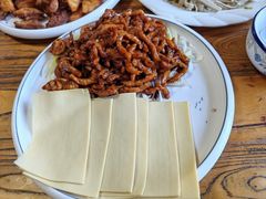 -溢心园香河肉饼总店