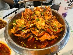 -凤凰路何眼镜香辣蟹(花果园店)