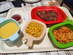 -菲滋意式餐厅(富阳东方茂店)