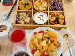 -轻蔬不用等·素食(江苏路店)