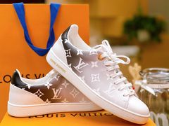 -LV路易威登(杭州万象城店)