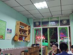 大堂-清真新疆叶尔羌烤肉店(新香洲店)