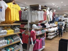 -优衣库(上海虹口龙之梦店)