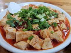 -乡土特色.冷锅鱼.牦牛肉汤锅