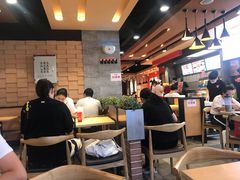 大堂-每味每客·重庆麻辣烫(国泰店)