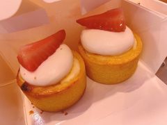 -巴黎贝甜(大宁国际商业广场店)