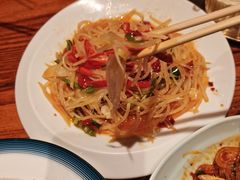 -柴窝堡22号辣子鸡·传承新疆菜