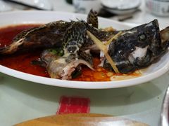 -鸿港海鲜批发市场