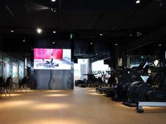 -VLines耀能运动24小时·月付制健身(京广桥店)