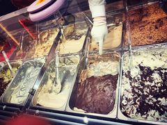 -VENCHI 闻绮(上海佛罗伦萨小镇店)