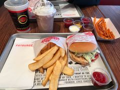 -FATBURGER 特富客汉堡(外交公寓店)