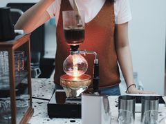 -Line 咖啡(石厦花园店)