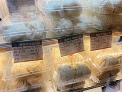 -白玉兰食品甜凤店(合生汇店)
