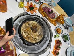 -蚝牛记涮烤牛肉餐厅(滨江国际花园店)