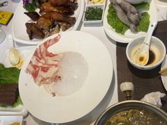 -胡记饭店(保工街店)