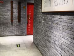-滇越乘象云南餐厅(豆各庄店)