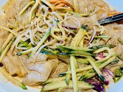 -关东小磨东北菜(上海长风大悦城店)