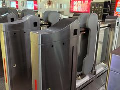 -衡山路(地铁站)