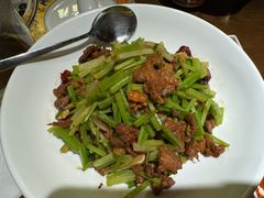 阿勒泰草原换牛肉-相约·羊村小馆非遗手抓肉(七一酱园店)