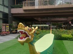 -瑞虹新天地月亮湾