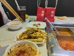 -海底捞火锅(吾悦国际广场店)