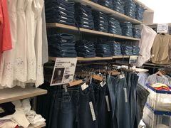 -优衣库(南京建邺万达广场店)