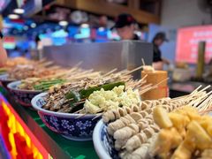 -八一好吃街·高品美食广场