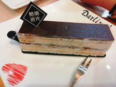 -焙丽拾光(麦凯乐直营店)