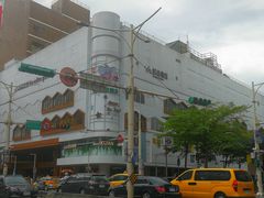 -诚品(信义店)