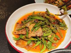 -万重锦·人文川菜馆(骡马市店)