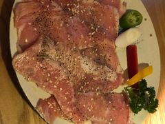 葱盐黑猪猪颈肉-久苑烧肉(世界城广场店)
