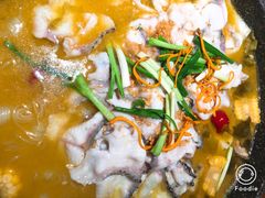 酸菜鱼-山城外·非遗酸菜鱼(财富中心店)